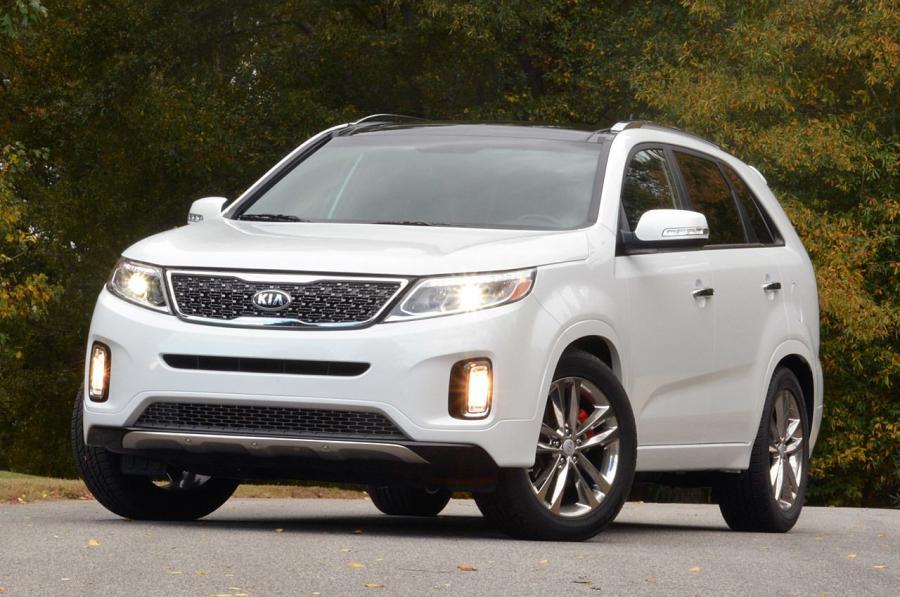  Kia Sorento 2014 года  (фото 1 из 88)